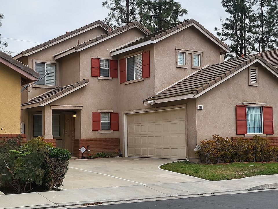 1st image of 991 Primrose Ln