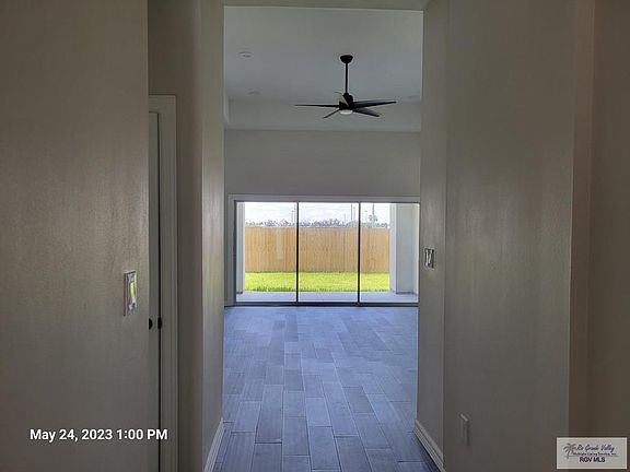 4th image of 4704 River Oak Cir #4704