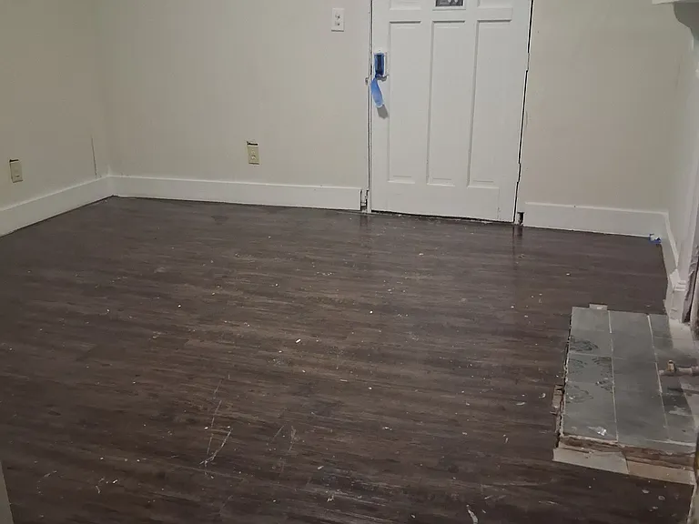 215 Maple St — Photo 10