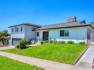 5137 Reynier Ave, Los Angeles, CA 90056