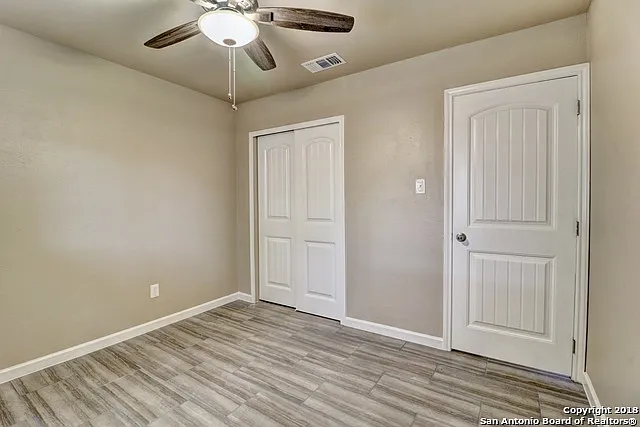 7731 Pipers Hl — Photo 23