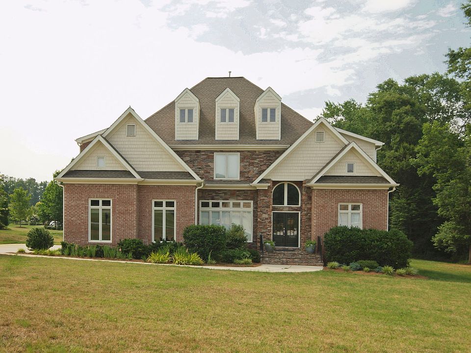 1st image of 7595 Trebbiano Dr