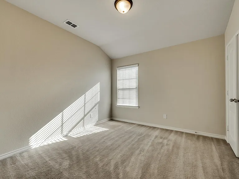 1900 Abby Creek Dr — Photo 19