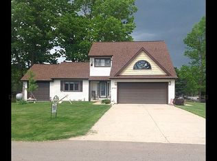 4144 Pine St, Gladwin, MI 48624
