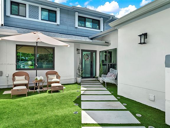 2nd image of 9905 NW 52nd Ln