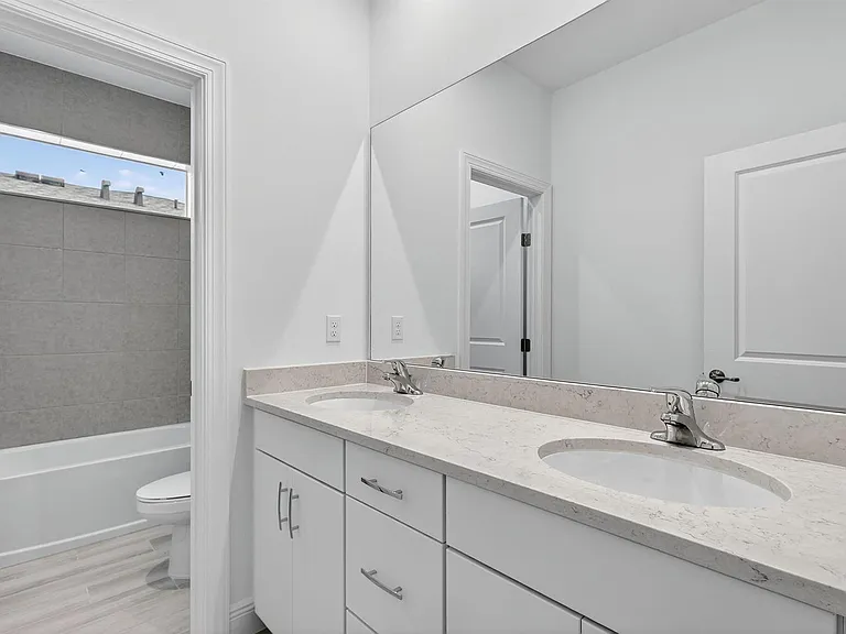 3552 NW Solange Ct — Photo 41