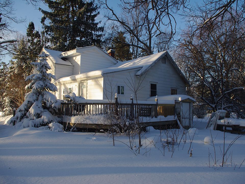 2nd image of 3157 McGregor St