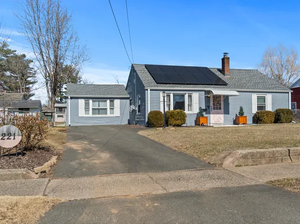 221 Woodycrest Drive, East Hartford, CT 06118