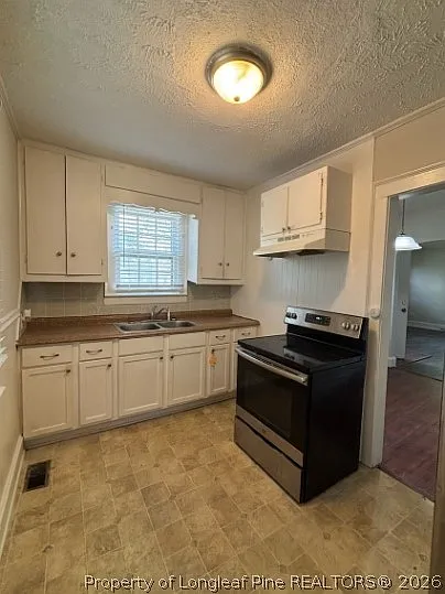282 Windsor Dr — Photo 8