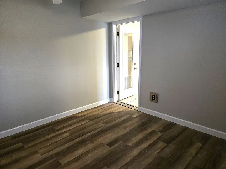 1092 Winding Oak Trl — Photo 11
