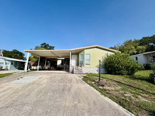 512 Palmer Dr, Lady Lake, FL 32159