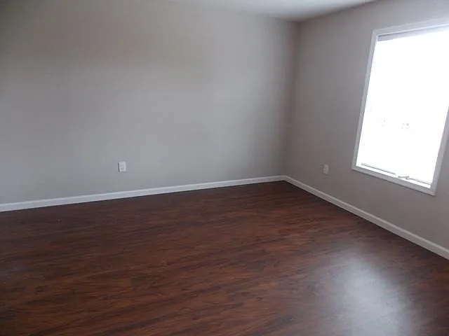 20 Fairfield St #6 — Photo 6