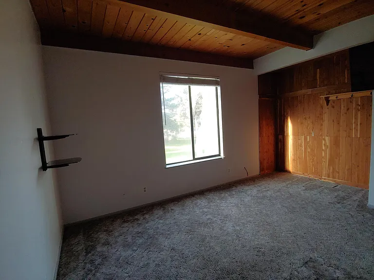 17309 Squirrel Ct — Photo 10