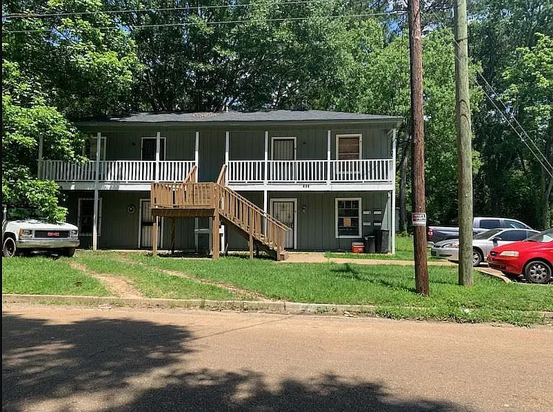 1 bed, $600 — Photo 1