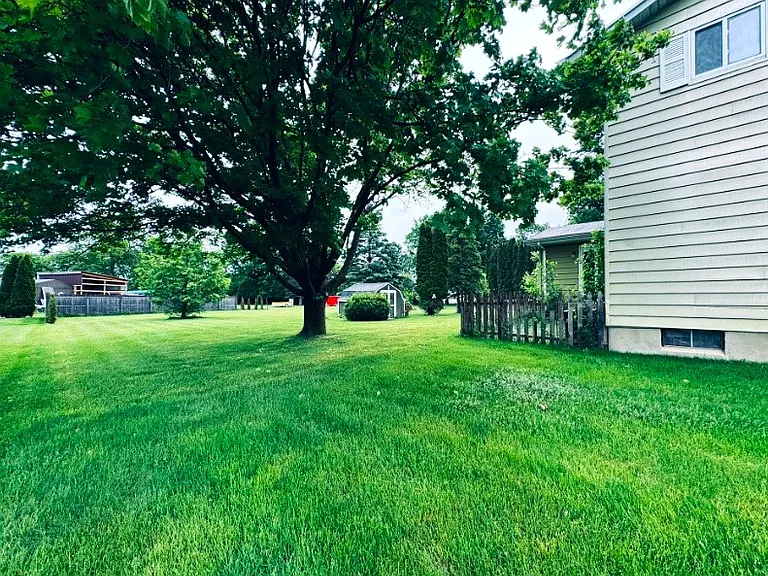 5423 Ameno Ln — Photo 13