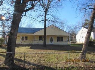 204 Rock Ave, Mountain View, AR 72560