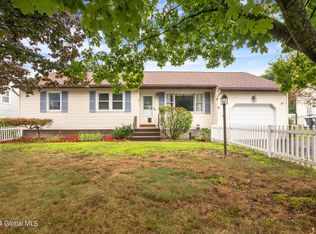 6 Smith Ave, Albany, NY 12205