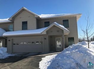 37 Waterview Dr, Duluth, MN 55810