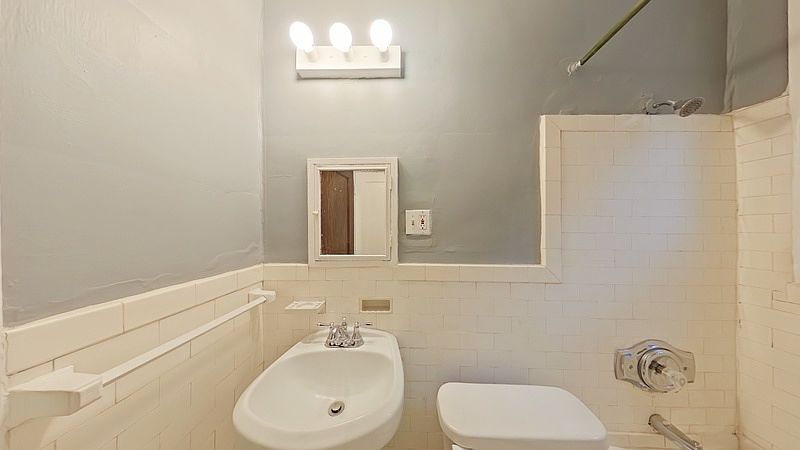 1st image of 1008 Tamm Ave #1F