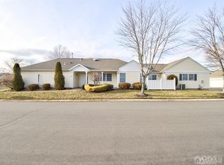 231 Nighthawk Dr, Monroe Township, NJ