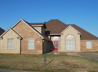 1107 Heritage Rd, Burkburnett, TX 76354