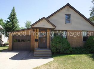 2037 Lincoln Ave, Stevens Point, WI 54481