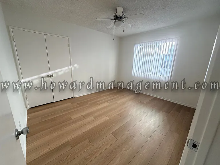 01405BA — Photo 21