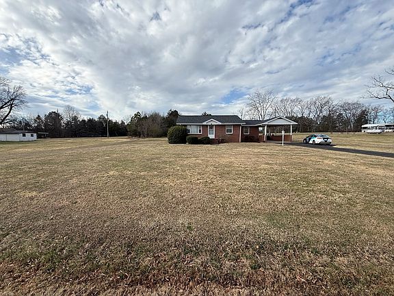 2nd image of 264 Michaux Rd