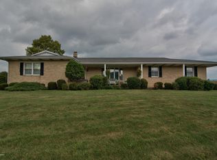 176 Conyngham Drums Rd, Sugarloaf, PA 18249