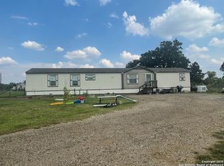 3762 CR 334, Stockdale, TX 78160