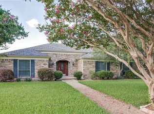 1005 Rainbow Dr, Richardson, TX 75081