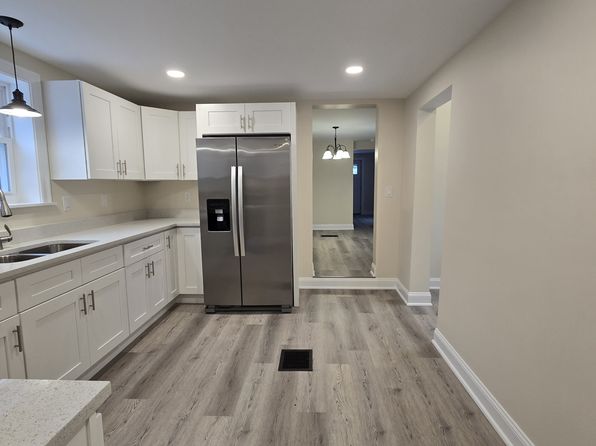 (undisclosed Address)