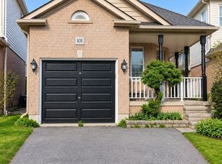 101 Kilgannon Ave, Clarington, ON L1E3E4
