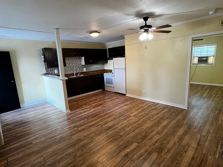 267 Gill St #3 — Photo 2