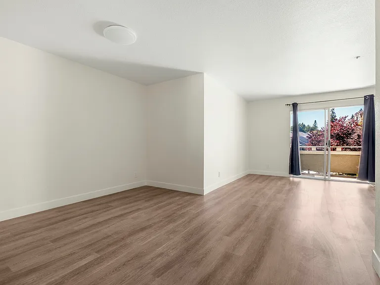 55 Donada Pl — Photo 4