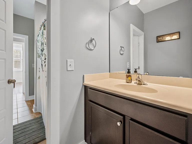 204 Diggory Dr — Photo 48