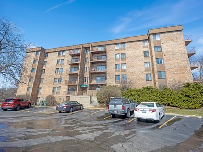 425 Walnut Creek Ln Unit 1302, Lisle, IL, 60532