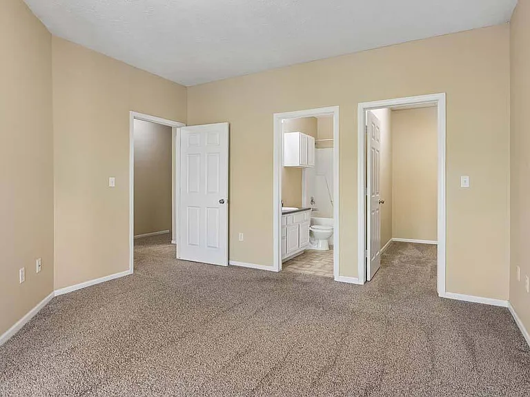 Ridge Pointe Villas — Photo 117