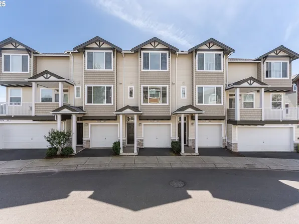 15270 SW Sparrow Loop Unit 103, Beaverton, OR 97007
