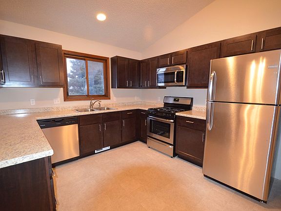 4th image of 1905 Granite Dr