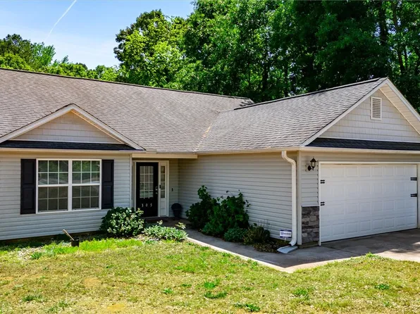 305 Ramsey Rd, Anderson, SC 29621