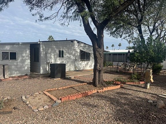 4th image of 3104 E Broadway Rd #315