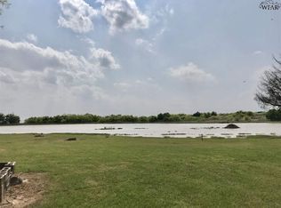 198 Kickapoo Cir, Henrietta, TX 76365