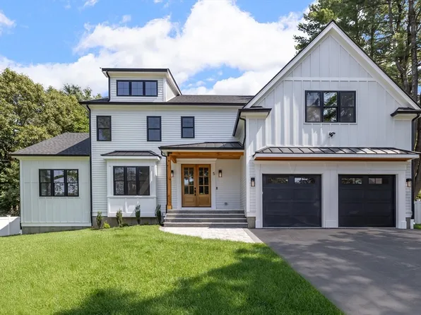 5 Bradford Rd, Natick, MA 01760