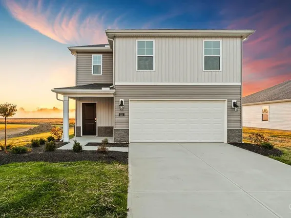 121 Lonny St, Mount Orab, OH 45154