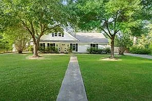 3 bed, 3.5 bath, 2484 sqft, $3,500 — Photo 4