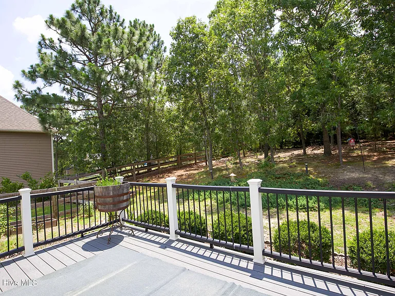 34 Princess Gate Dr — Photo 48