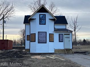 8864 Charlevoix St, Detroit, MI