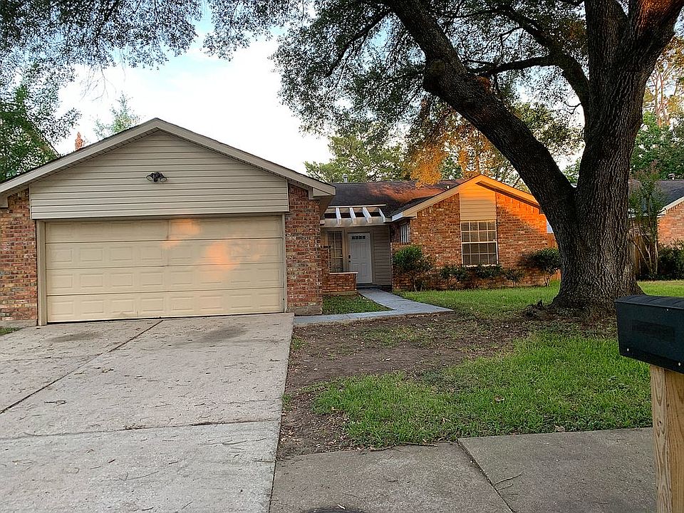 1st image of 1419 Valley Landing Dr