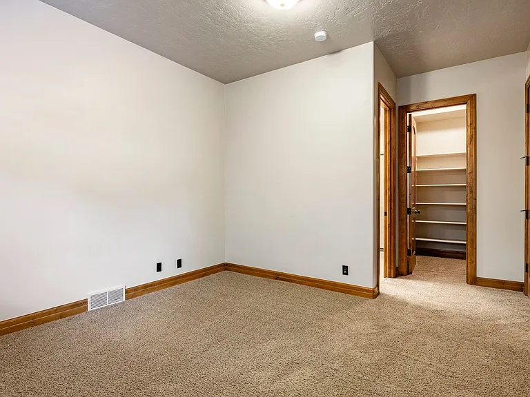 4368 W Jeremy Woods Dr — Photo 16